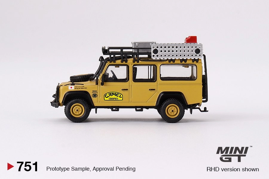 Mini GT Land Rover Defender 110 1989 Camel Trophy Amazon Team Japan
