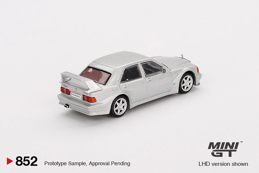 Mini GT Mercedes-Benz 190E 2.5-16 Evolution II Astral Silver Blister MGT00852