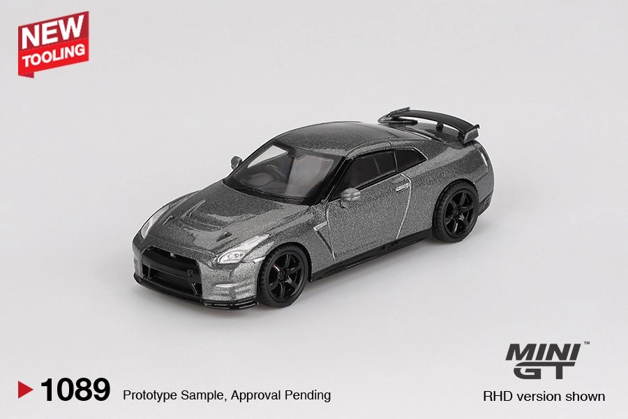 Mini GT NISSAN GT-R 2013 Dark Metal Gray (NISMO R35 CRS Version)