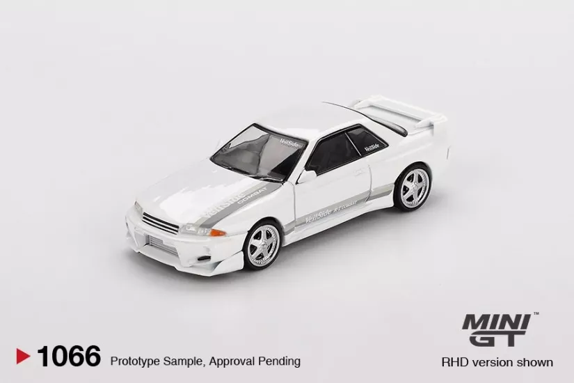 MINIGT NISSAN SKYLINE R32 1066 CH